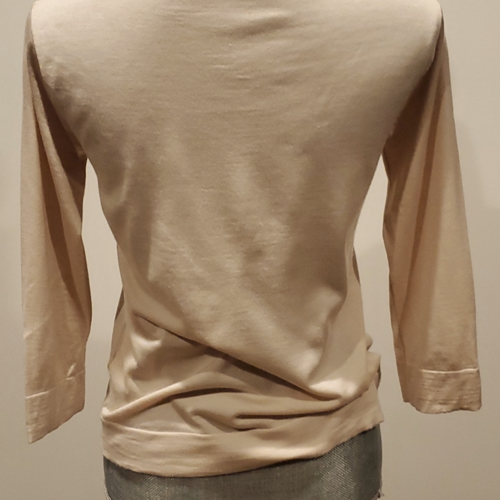 Top - Picture 9 of 10